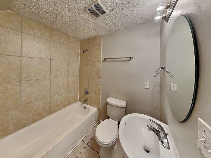 Building Photo - 1111 North St