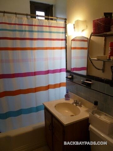 Building Photo - 384 Commonwealth Ave