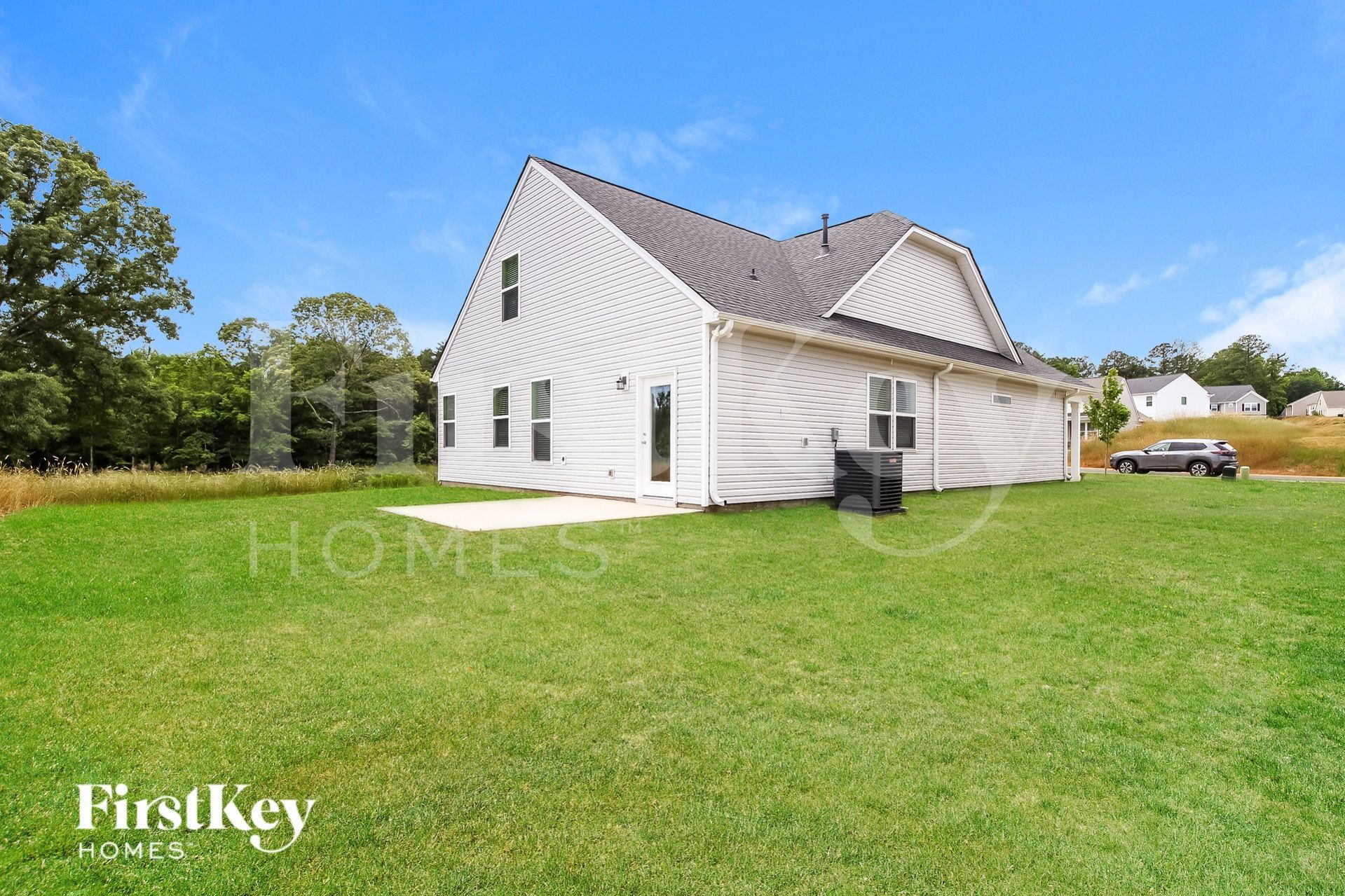 Building Photo - 905 Birchcrest Wy