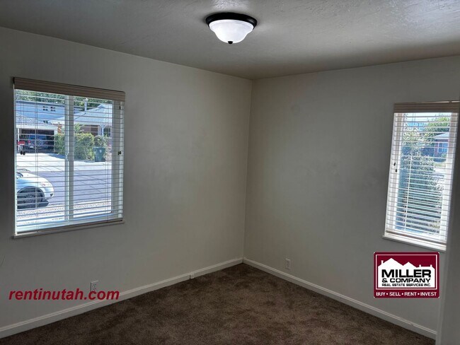Building Photo - 2164 Nowell Cir