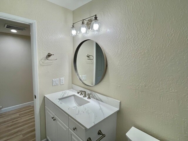 Second bathroom - 934 Goodwin Ave