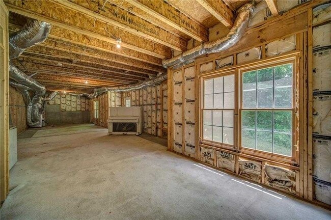 Building Photo - 716 Parkside Dr