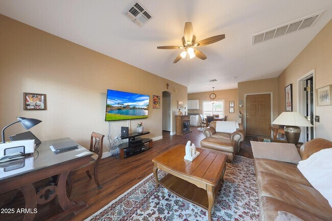 Building Photo - 13804 N Saguaro Blvd