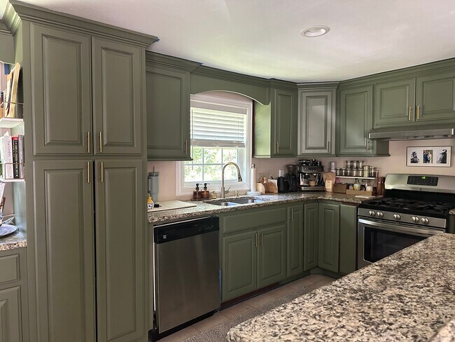 Building Photo - 849 N Third St