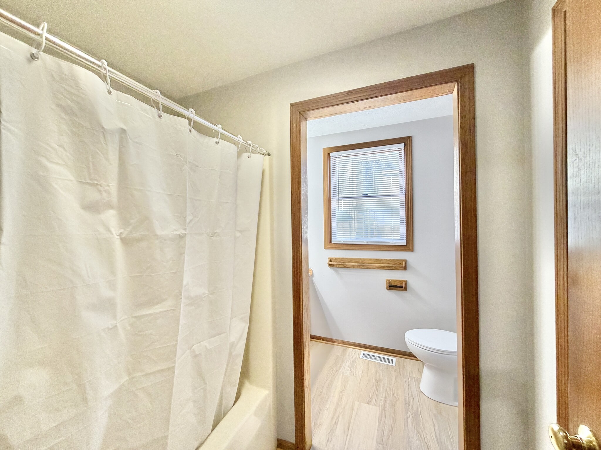 Building Photo - 167 S Jackson St