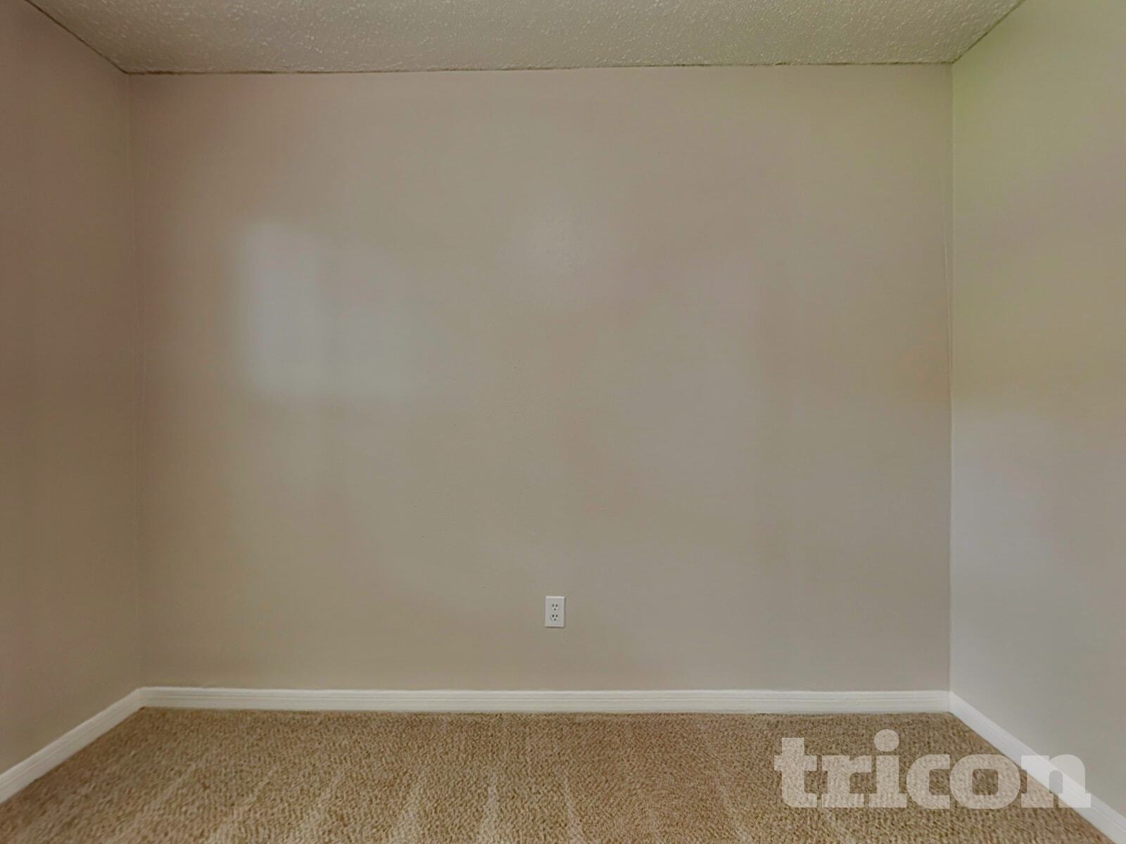 Building Photo - 2659 Pinewood Blvd E