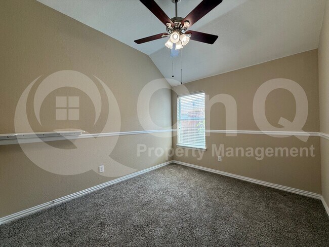 Building Photo - 1921 Highland Haven Ln