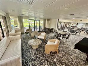 Building Photo - 5054 Golfview Ct