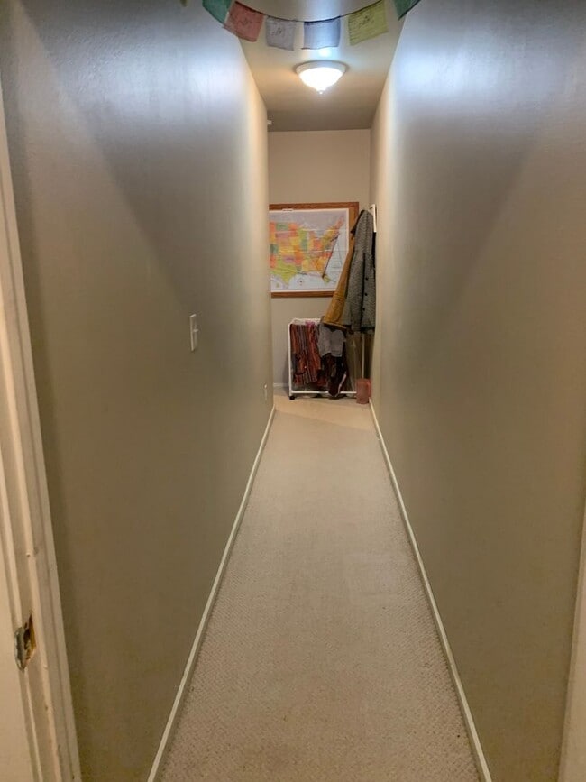 Building Photo - 1111/1113/1115 N Garden St