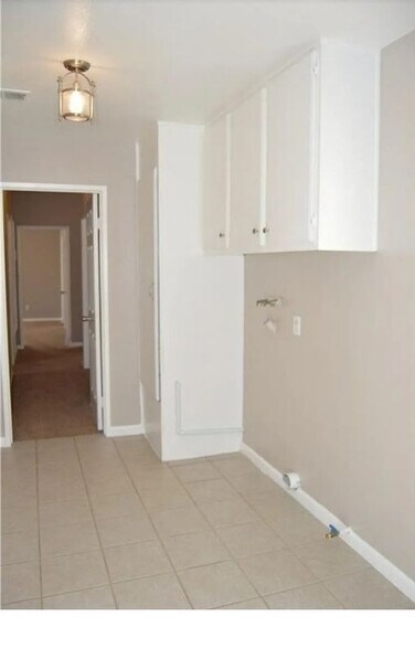 Building Photo - 42810 Fanchon Ave