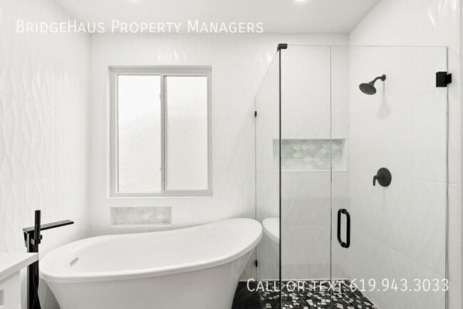 Building Photo - 1048 Sunset Crossing Point