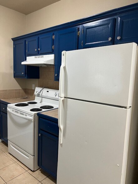 Building Photo - 753 Sonesta Dr