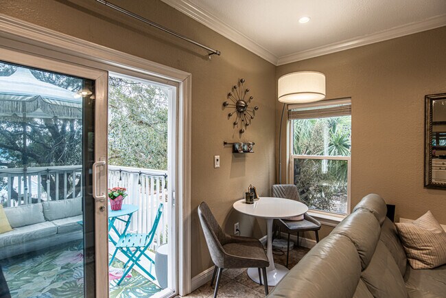 Building Photo - 12 Merri Way