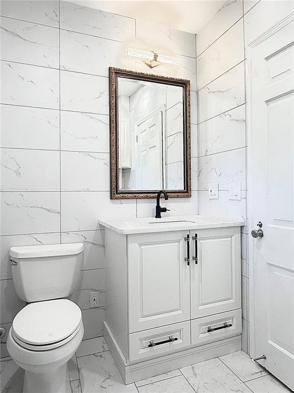 Building Photo - 200 W Paces Ferry Rd NW