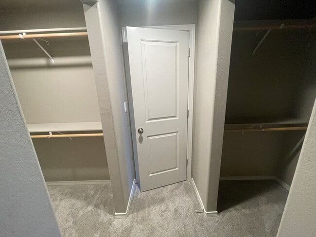 Building Photo - West Valley Home with Underground Sprinklers and Garage