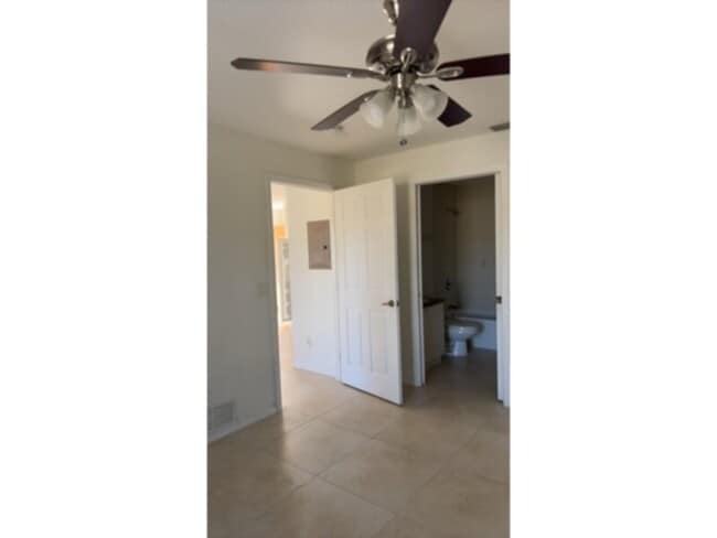 Building Photo - Coming Soon! 1 Bedroom-1 Bath