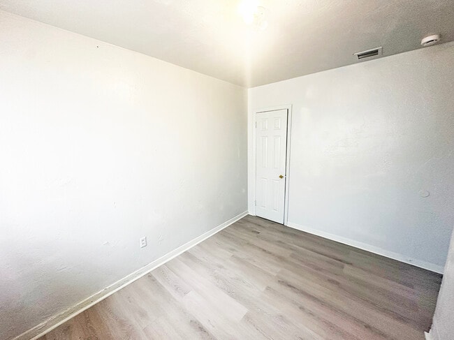 Building Photo - 12720 NW 18th Ct