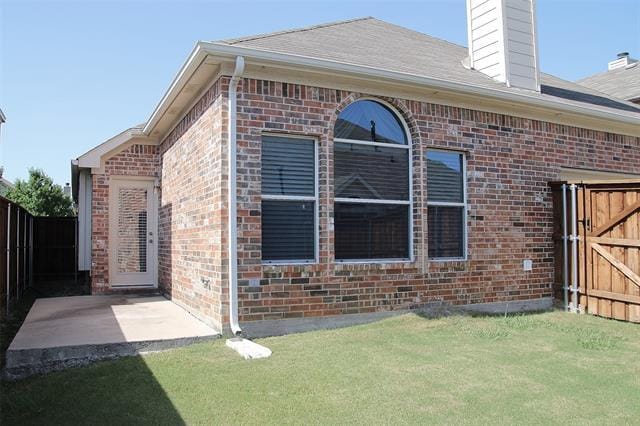 Building Photo - 9205 Regal Oaks Dr