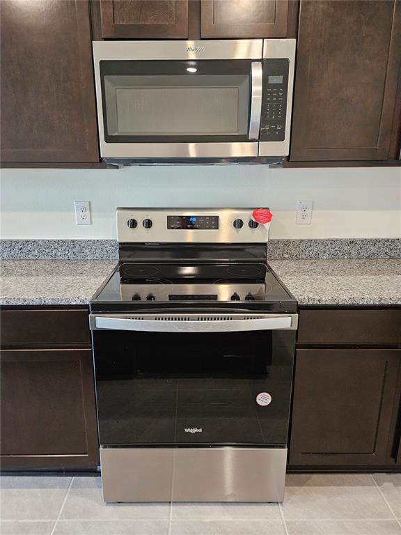 Building Photo - 11115 Crescent Deer Dr