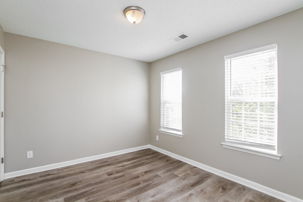 Building Photo - 226 Everett Park Dr