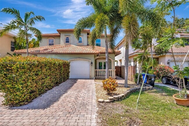 Primary Photo - 853 SW 11th Ct