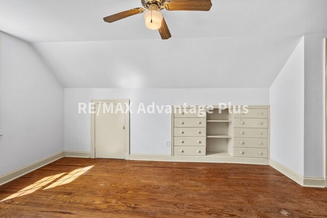 Building Photo - 3 Bedroom 2 Bath in Farmville!