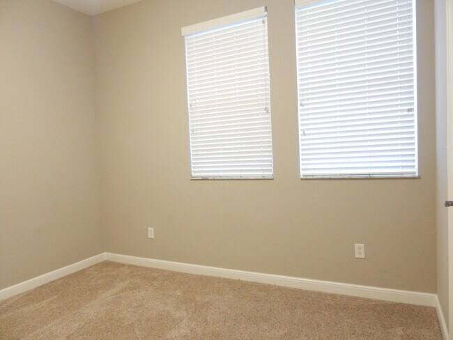 Building Photo - 661 Corte Madera Ln