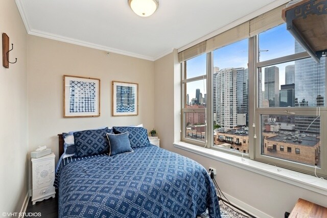 Building Photo - 200 N Jefferson St