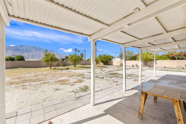 Building Photo - 33515 Wishing Well Trail