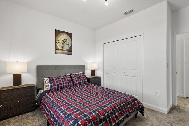 Building Photo - 8931 Takeaway Wy