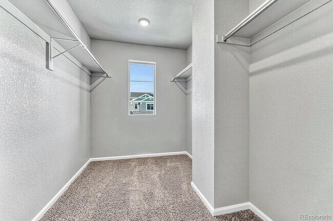 Building Photo - 6098 N Lisbon St