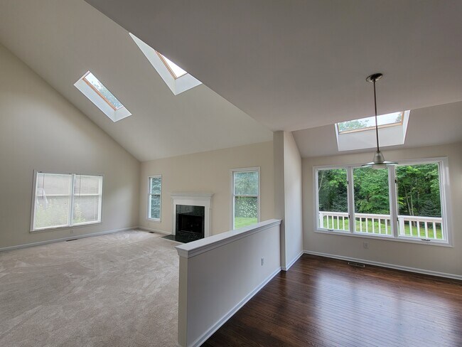 Building Photo - 4 Jacob Jones Way