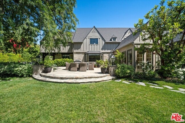Building Photo - 143 S Muirfield Rd