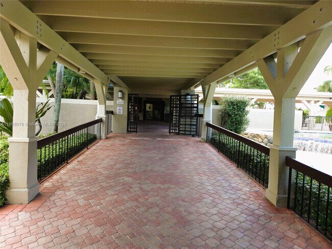Building Photo - 15591 SW 45th Terrace