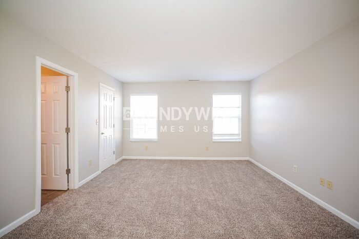 Building Photo - 7356 Pipestone Dr