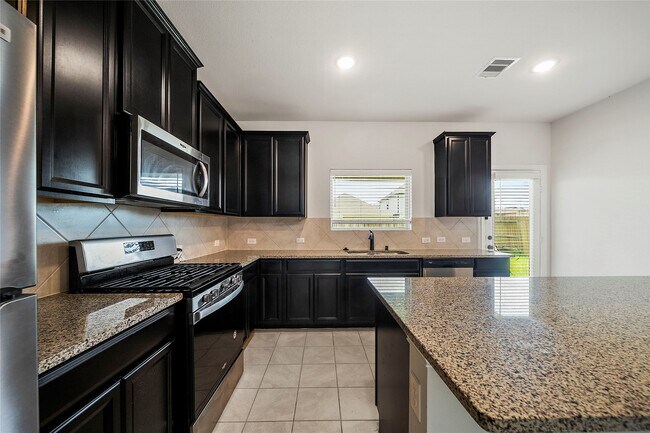 Building Photo - 12823 Ilderton Dr