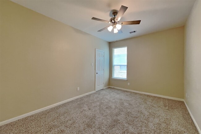 Building Photo - 12419 Adams Ridge Ln