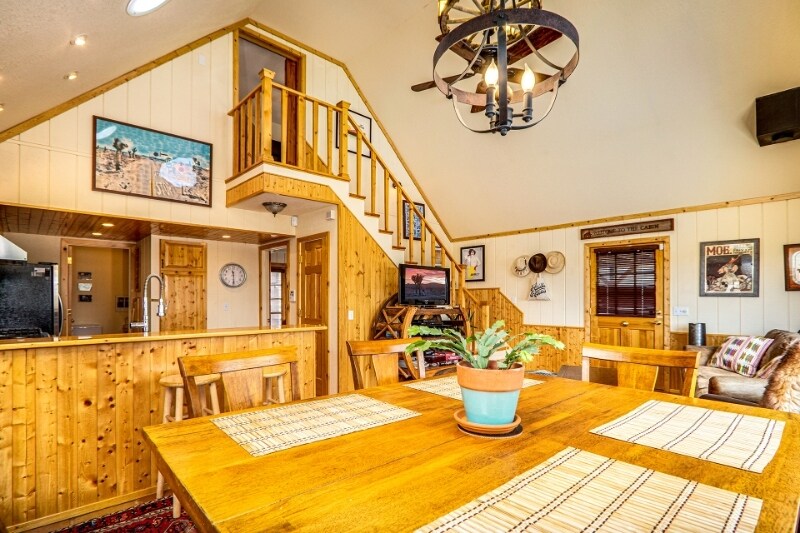 Building Photo - 5031 Tom Mix Rd