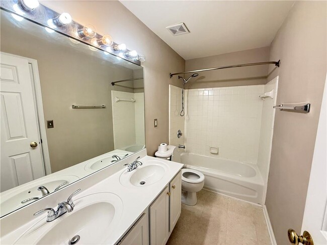 Building Photo - 6535 Whirlaway Dr