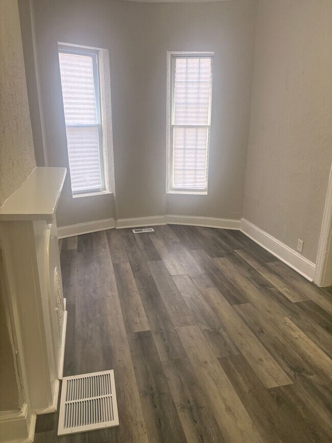 Building Photo - Fully Updated 3BR Home in East Baltimore – Modern Kitchen & Move-In Ready!