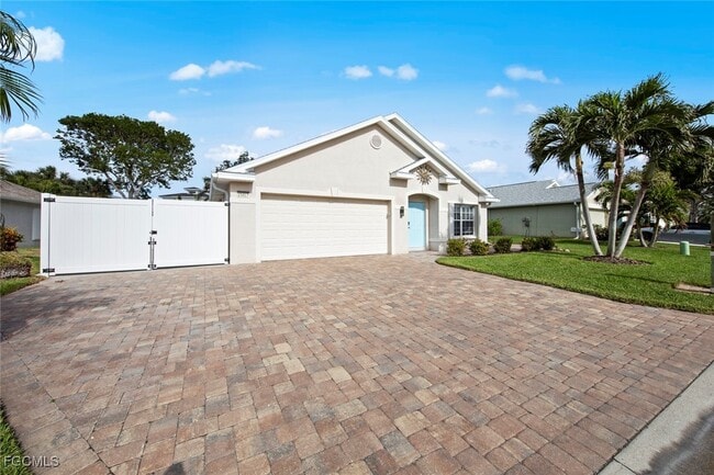 Building Photo - 15817 Beachcomber Ave