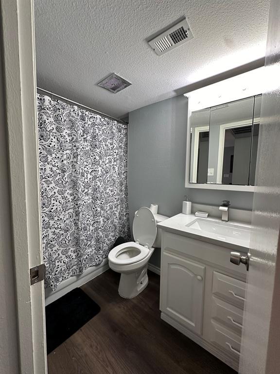 Building Photo - 4450 Sherwood Ln