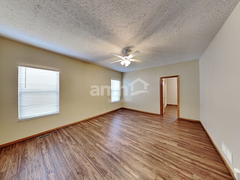 Building Photo - 8845 Amaranth Ct