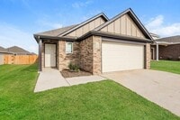 Building Photo - 1807 Crimson Lake Blvd