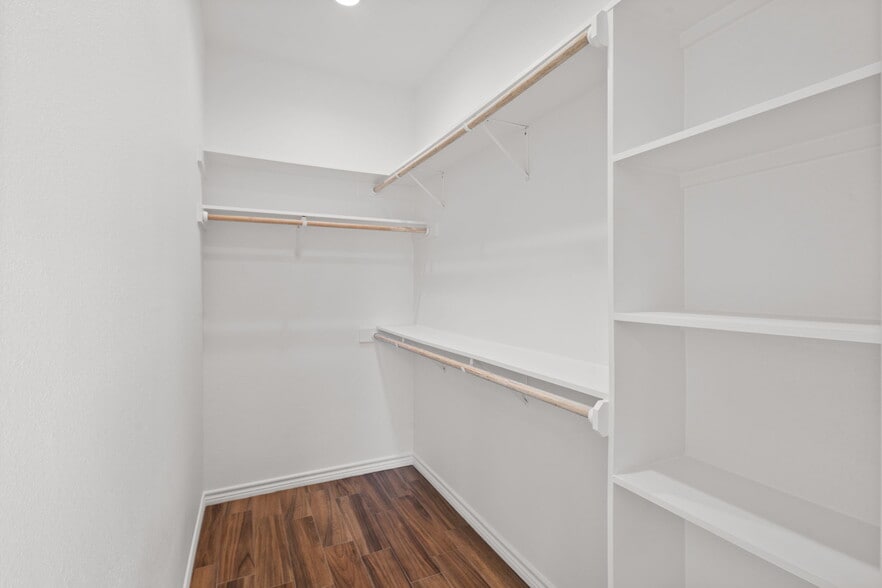 Building Photo - 195 Teal Dr