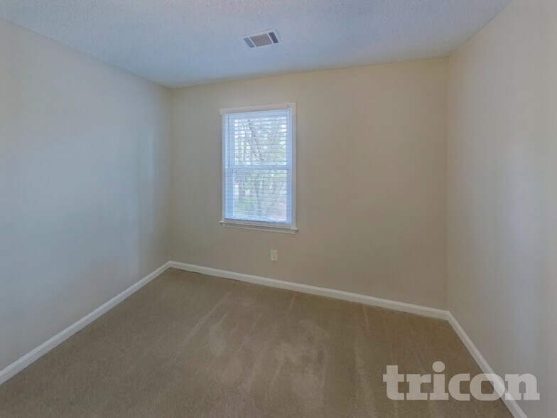 Building Photo - 1444 Riverwood Ct