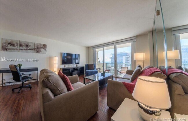 Building Photo - 9195 Collins Ave