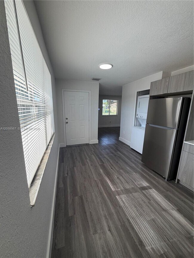 Building Photo - 590 NW 58th St
