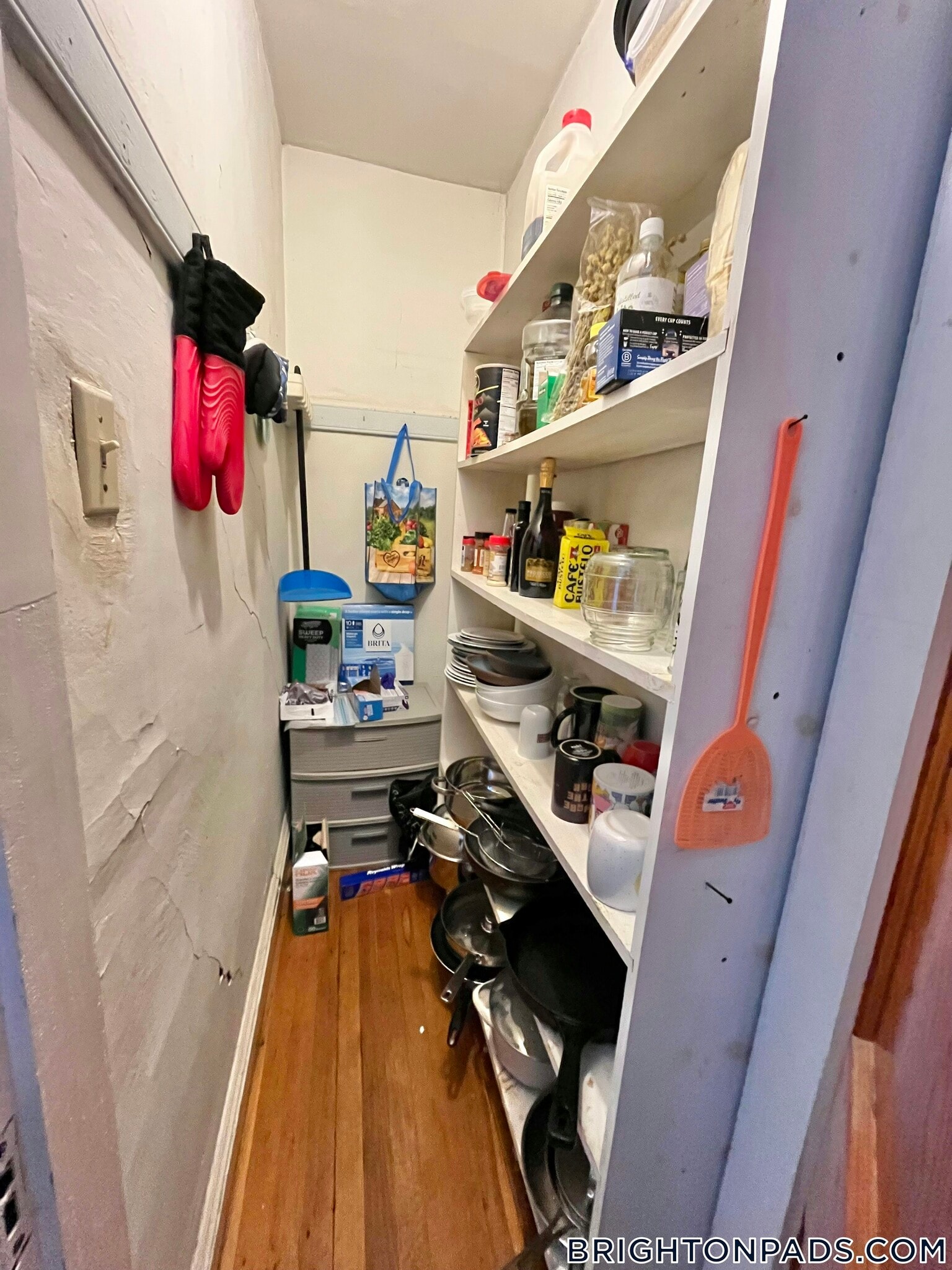 Building Photo - 121 Murdock St