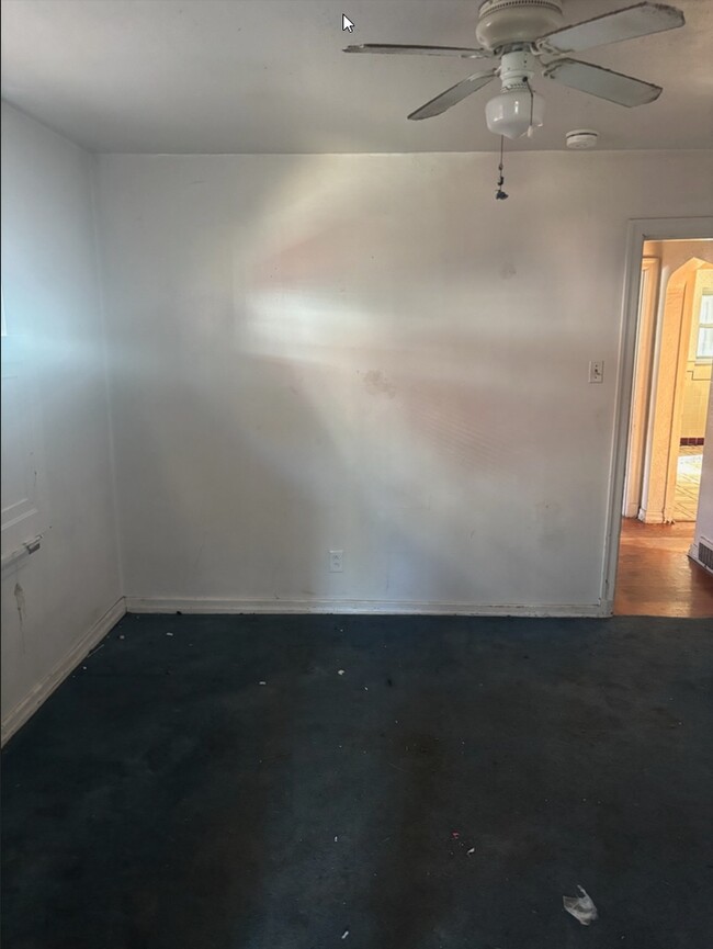 Building Photo - 8506 Drury Ln